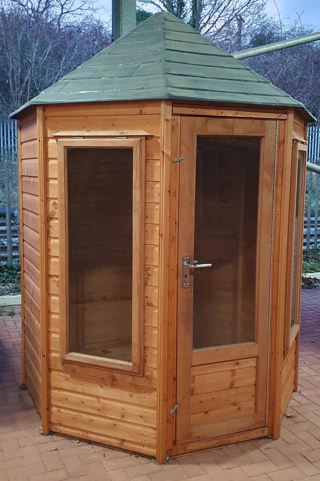 Oakdale Summerhouse - Modern 606