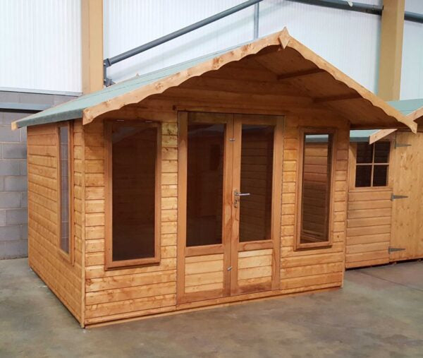 Cotswold Summerhouse - Modern Central Door 1010