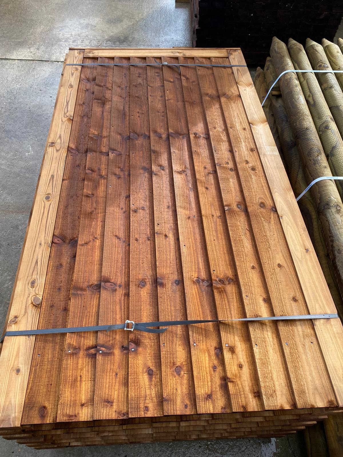 Closeboard Gate   (FLB)