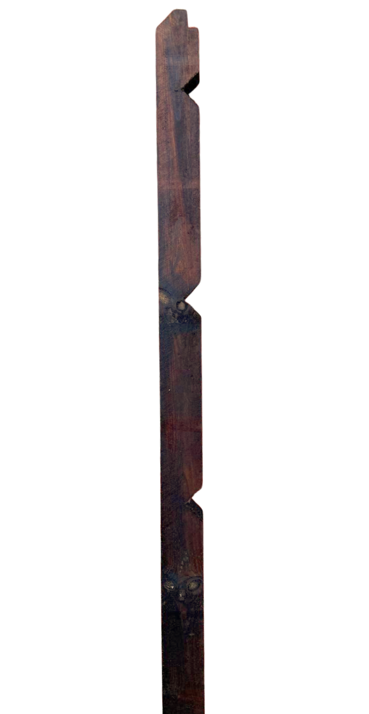UC4 Redwood Sawn Timber V-Notched Posts KD (With Capping Notch)